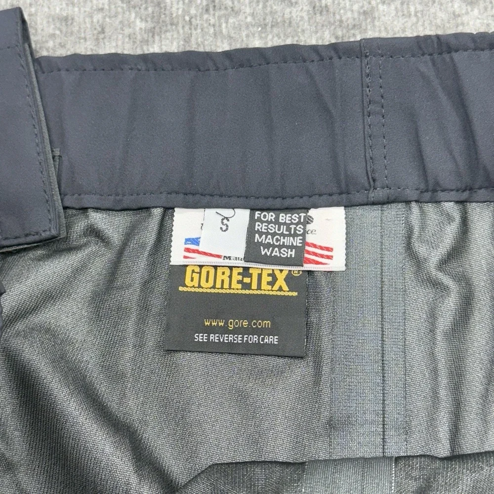 New BLAUER MADE IN USA Small Men's Gortex Waterproof Rain Cargo‎ Pants Navy